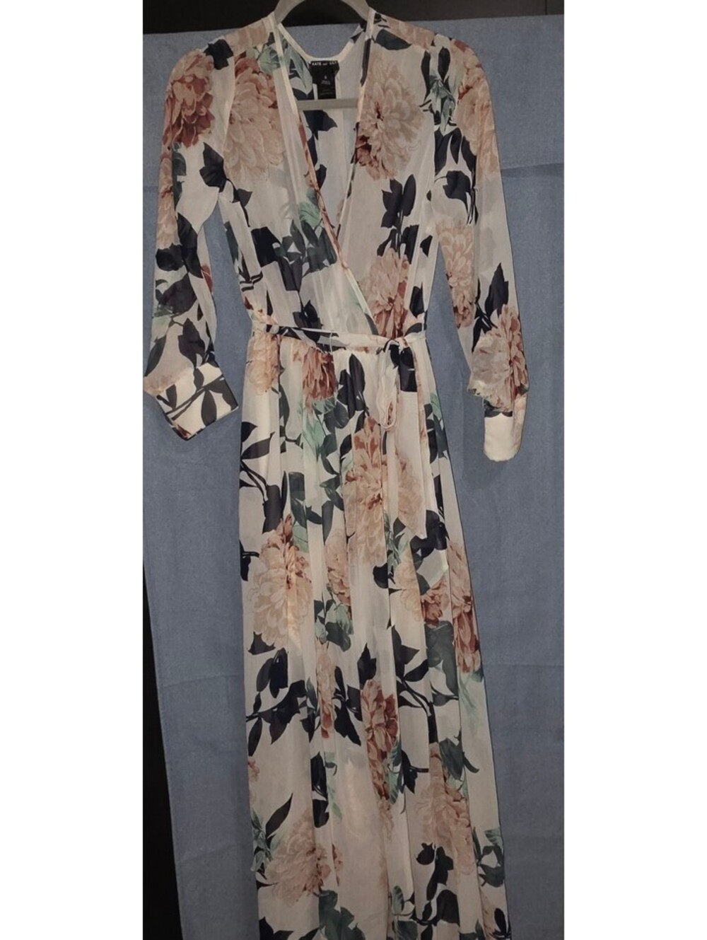 T8. Kate and Lily Size 6 Floral Maxi Dress Long Sleeve Wrap Tie Waist